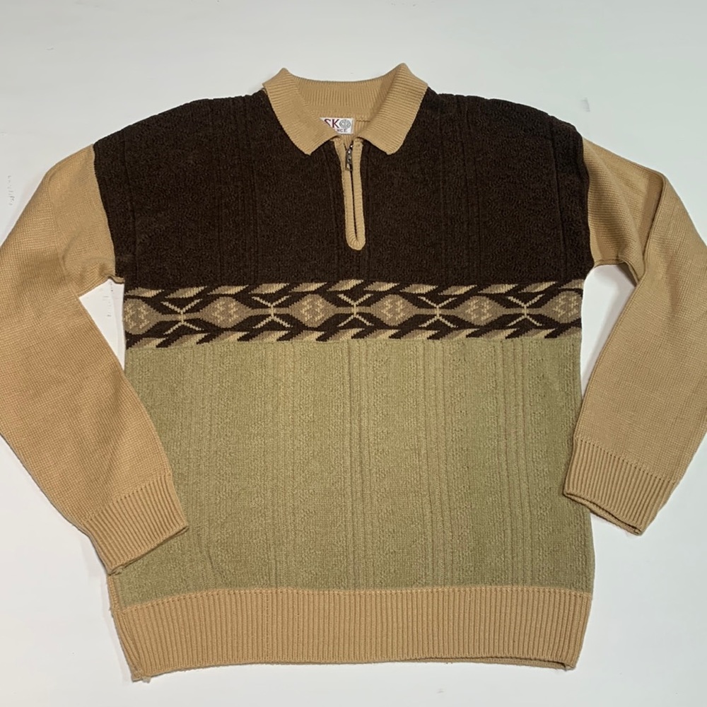 LSK Excellence,  Vintage Sweater
